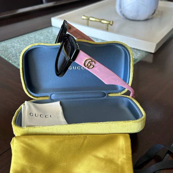 New Gucci Sunglasses light pink and brown - Picture 6 of 11